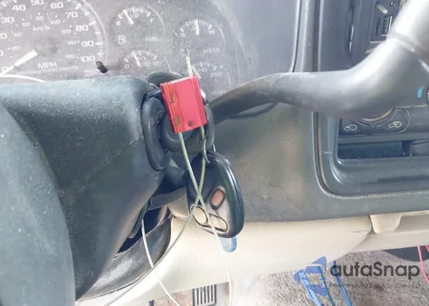 2001 Chevrolet Tahoe Ls z USA, uszkodzony, nr VIN 1GNEC13T51J264911